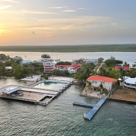 Coral View Beach Resort Utila Eksteriør bilde